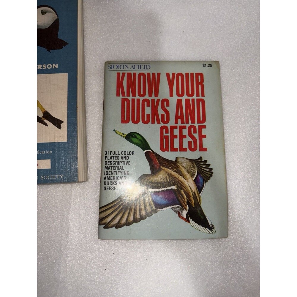 Vintage Bird Field Guides Lot of 2 Paperback Books Birds of America Ducks Geese - Picture 3 of 6